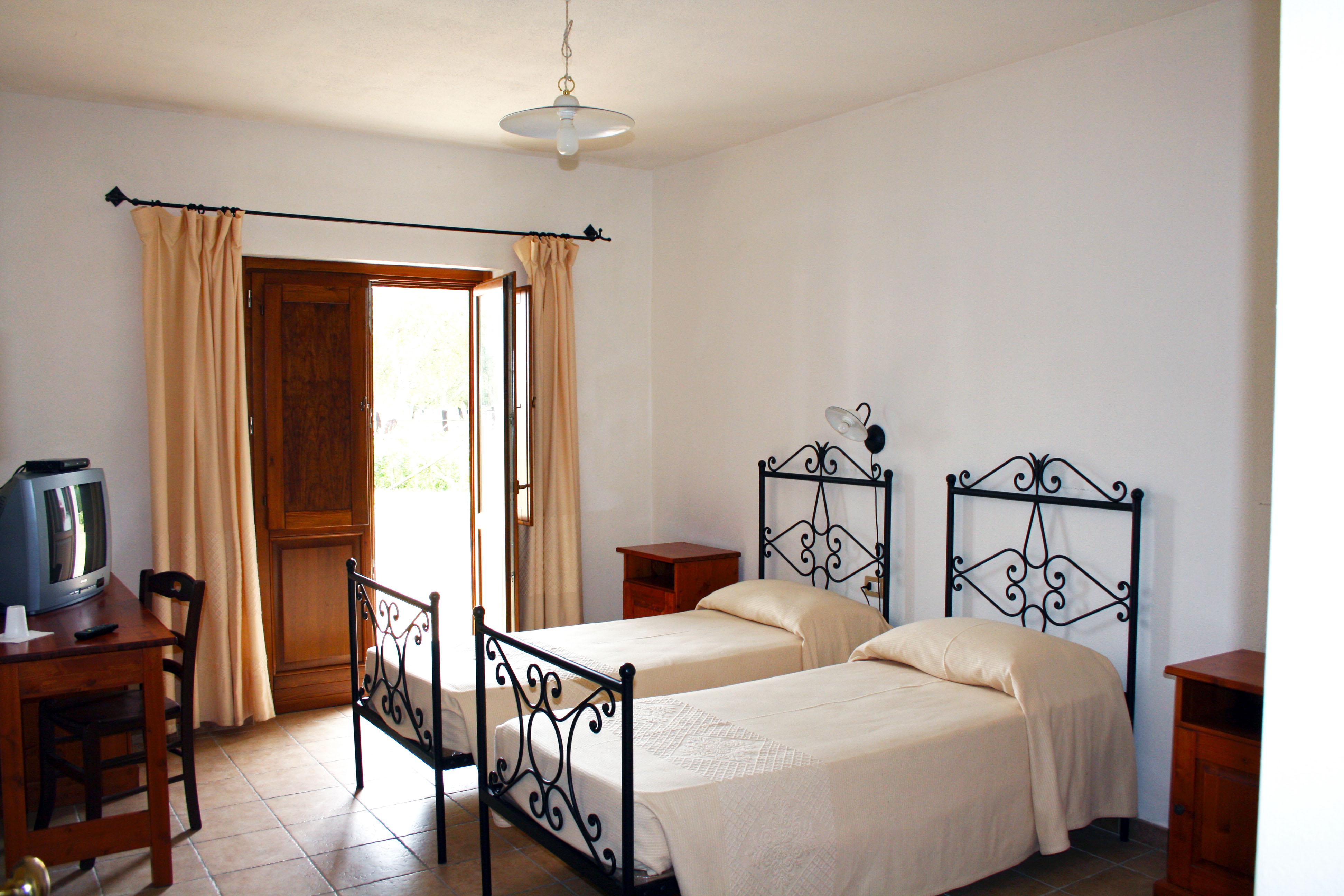 Hotel Su Baione Abbasanta Ngoại thất bức ảnh