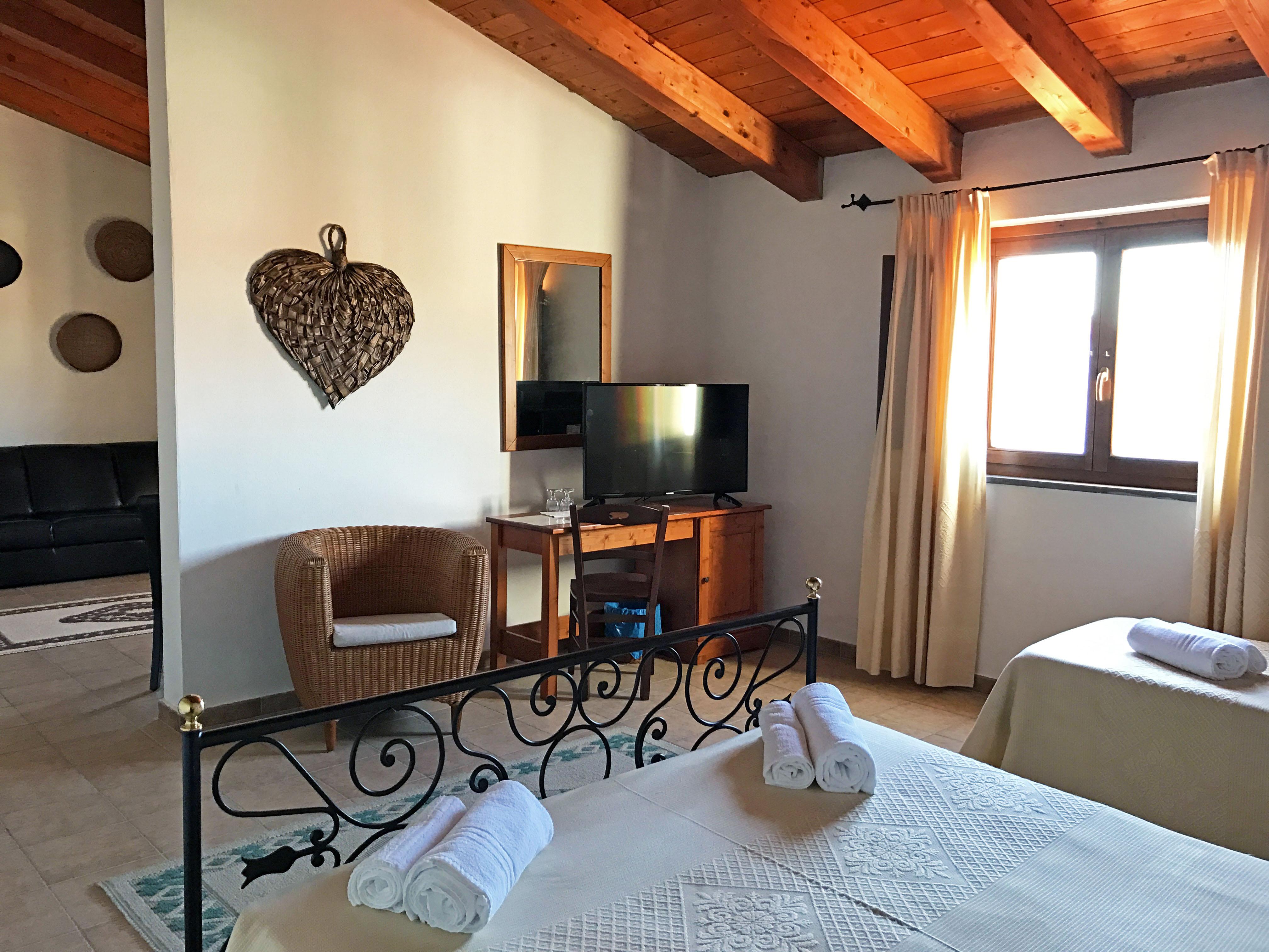 Hotel Su Baione Abbasanta Ngoại thất bức ảnh
