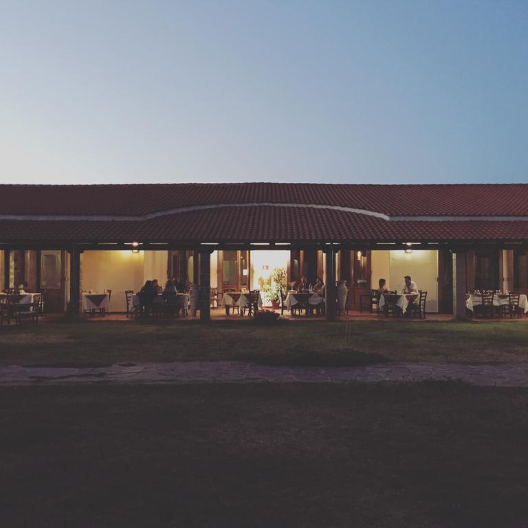 Hotel Su Baione Abbasanta Ngoại thất bức ảnh