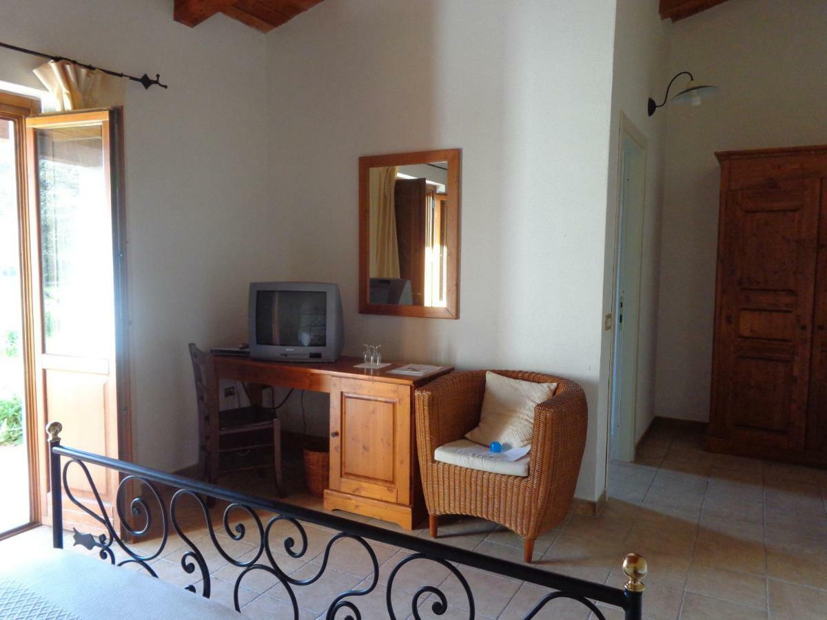 Hotel Su Baione Abbasanta Ngoại thất bức ảnh