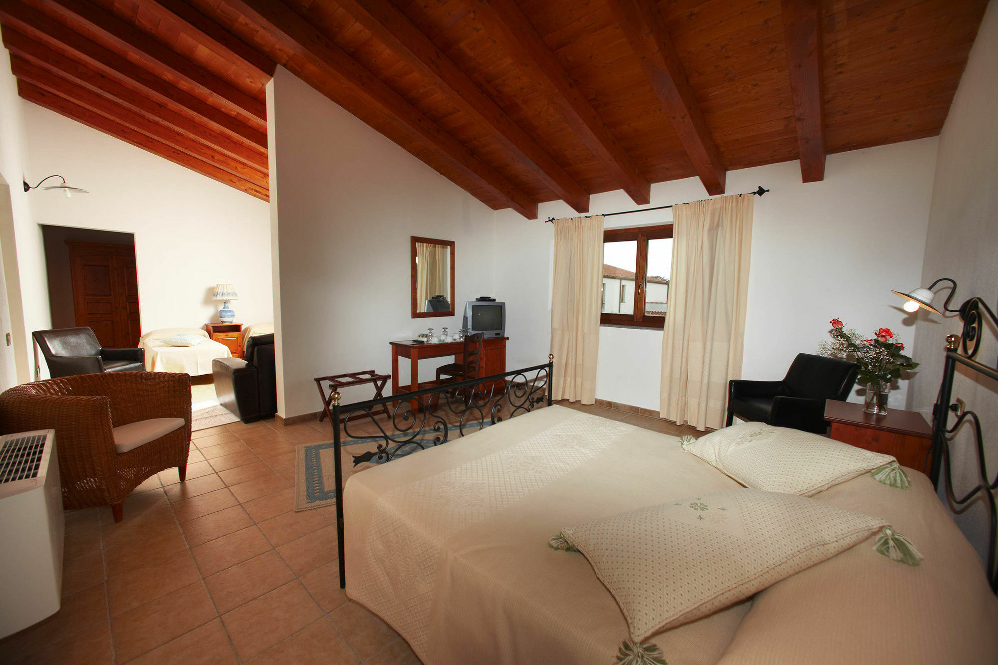 Hotel Su Baione Abbasanta Ngoại thất bức ảnh